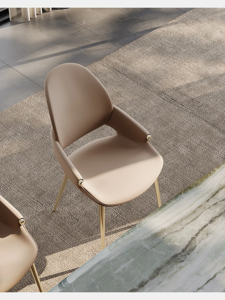 Jedálenské stoličky sú ľahké a luxusné, s pocitom luxusu. Moderný, minimalistický, a high-end stoličky pre použitie v domácnosti1